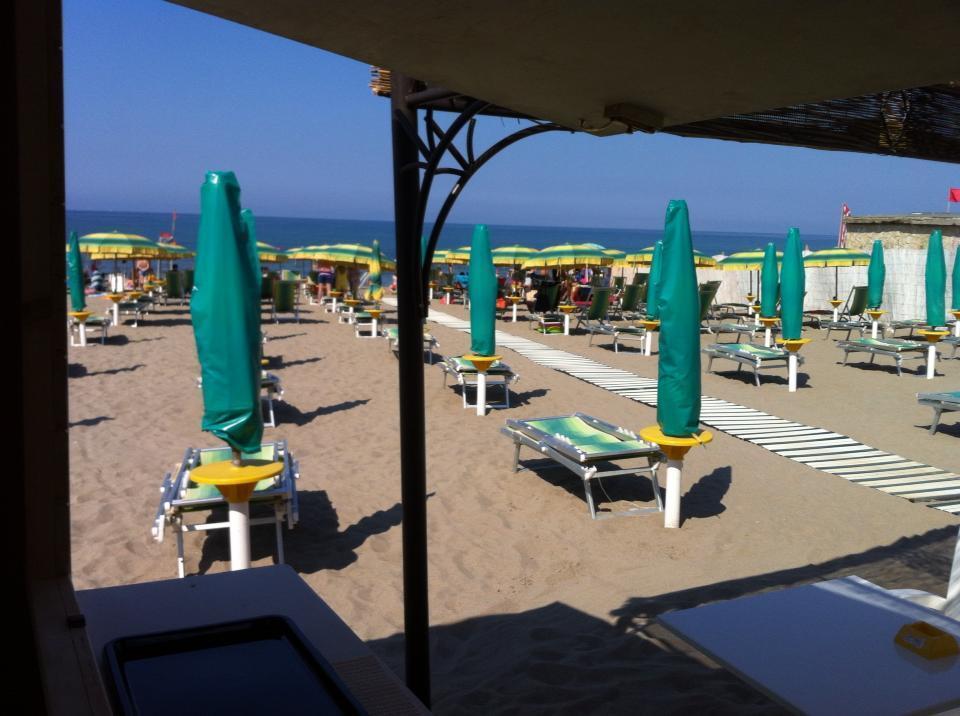 Hotel Club Sabbiadoro Battipaglia Dış mekan fotoğraf