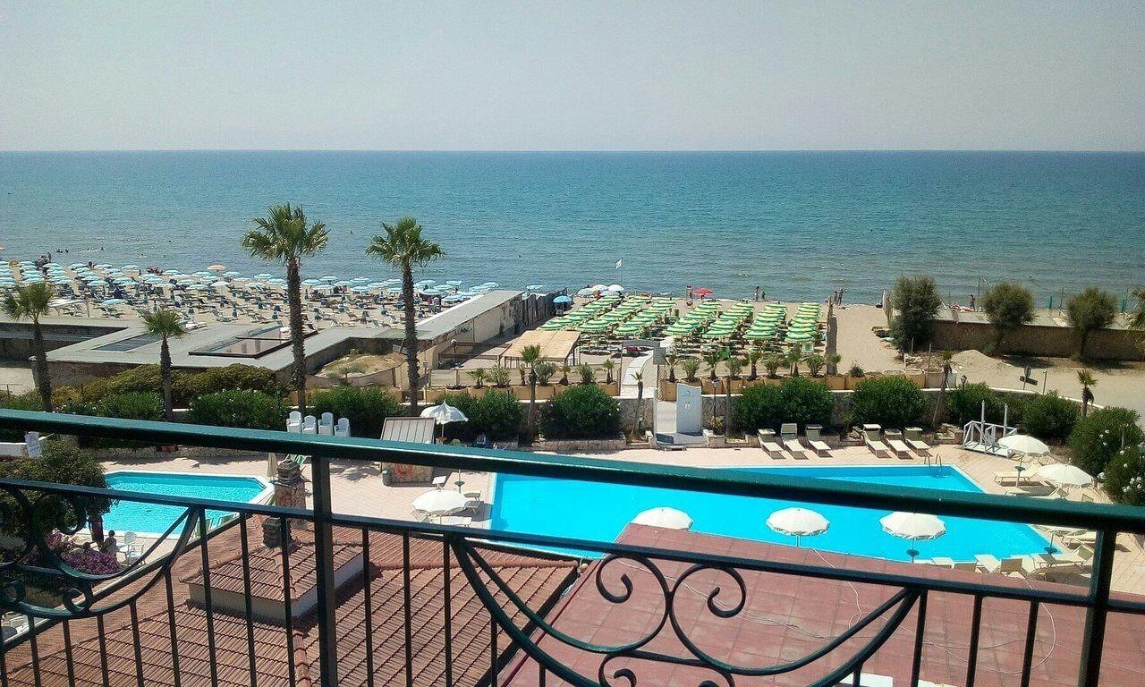 Hotel Club Sabbiadoro Battipaglia Dış mekan fotoğraf