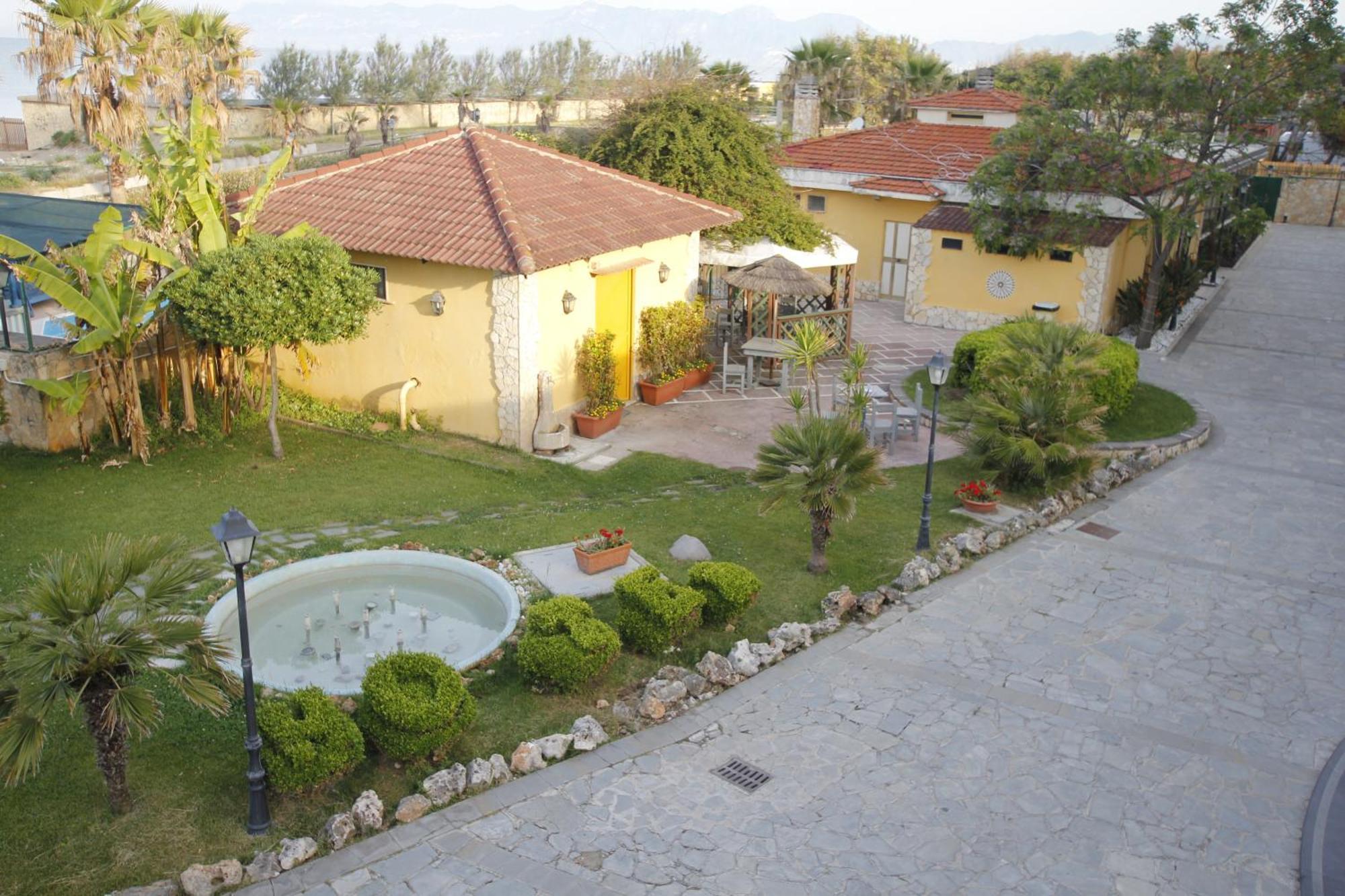 Hotel Club Sabbiadoro Battipaglia Dış mekan fotoğraf