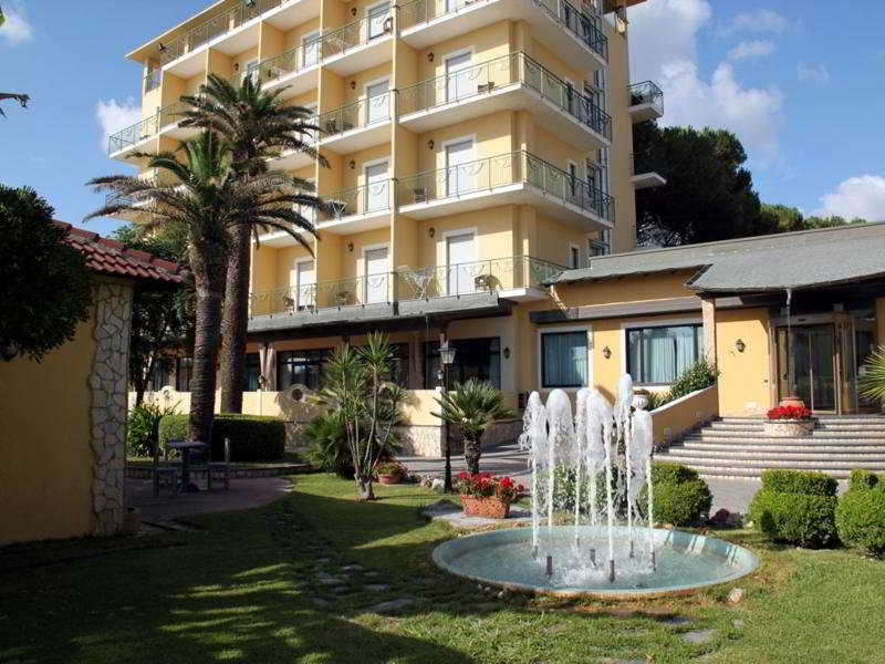 Hotel Club Sabbiadoro Battipaglia Dış mekan fotoğraf