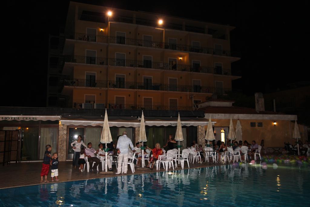 Hotel Club Sabbiadoro Battipaglia Dış mekan fotoğraf